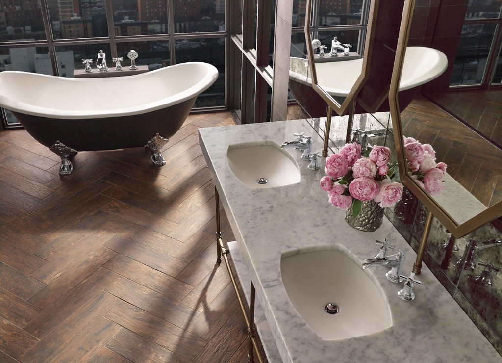 Gallery Image 2 - 3055100