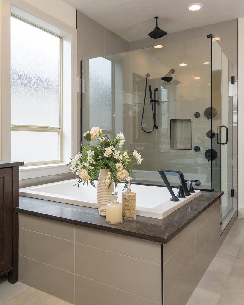 Gallery Image 1 - 3052401