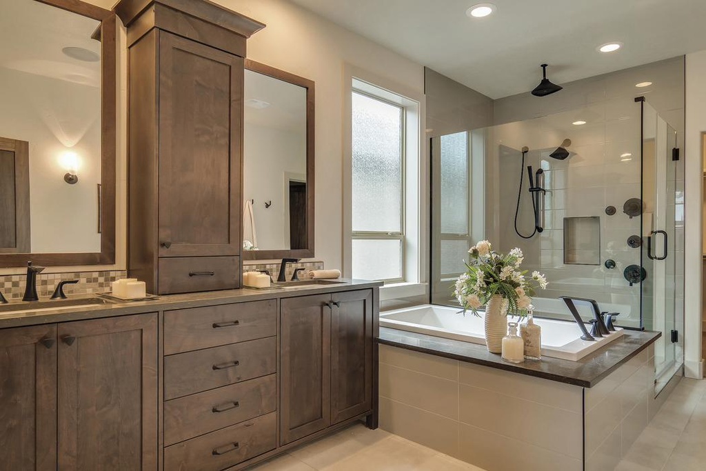 Gallery Image 2 - 3058409