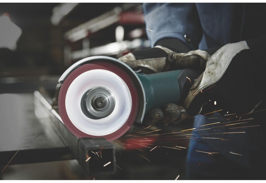 Gallery Image 6 - 4498335