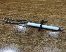 Spark plug igniter (All Sizes) includes bolts