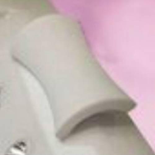 Minimalist Magnetic Cushion